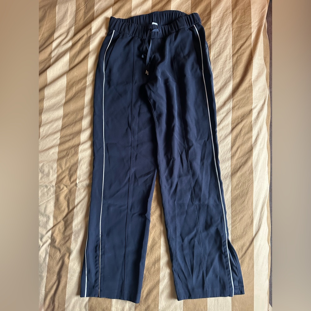 Lululemon Athletica Black Trouser Pants with White Trim